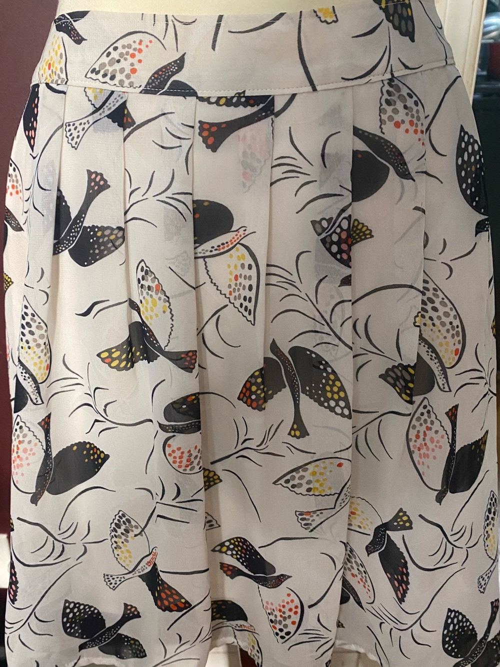 Old Navy Cream A-Line Skirt with Black & Multicolor Bird Motif